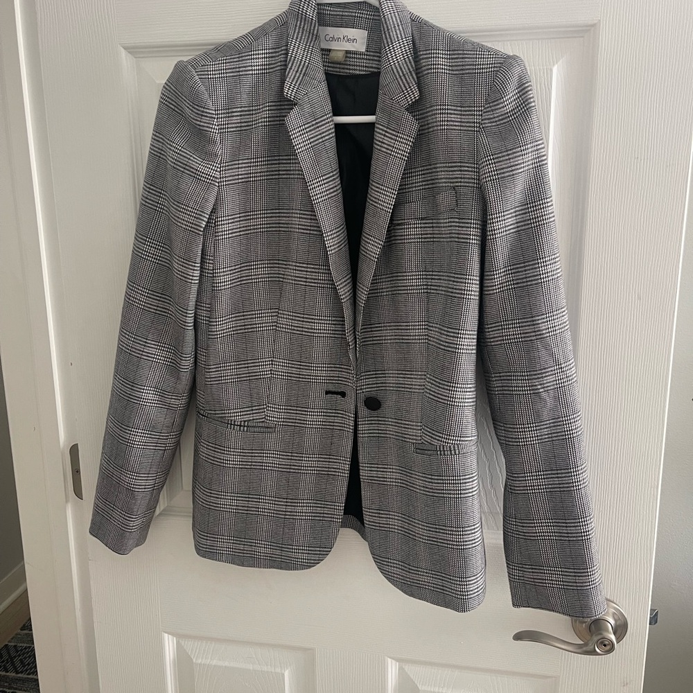 Calvin Klein Women’s Gray Plaid Blazer